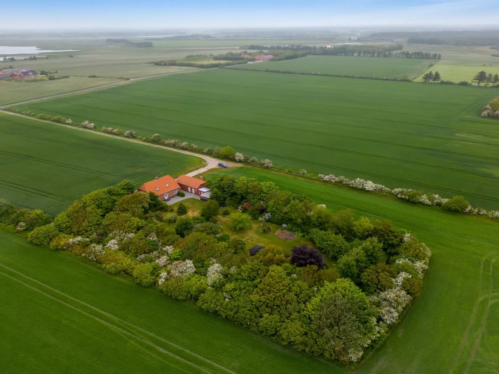 "Soria" - 600m to the fjord