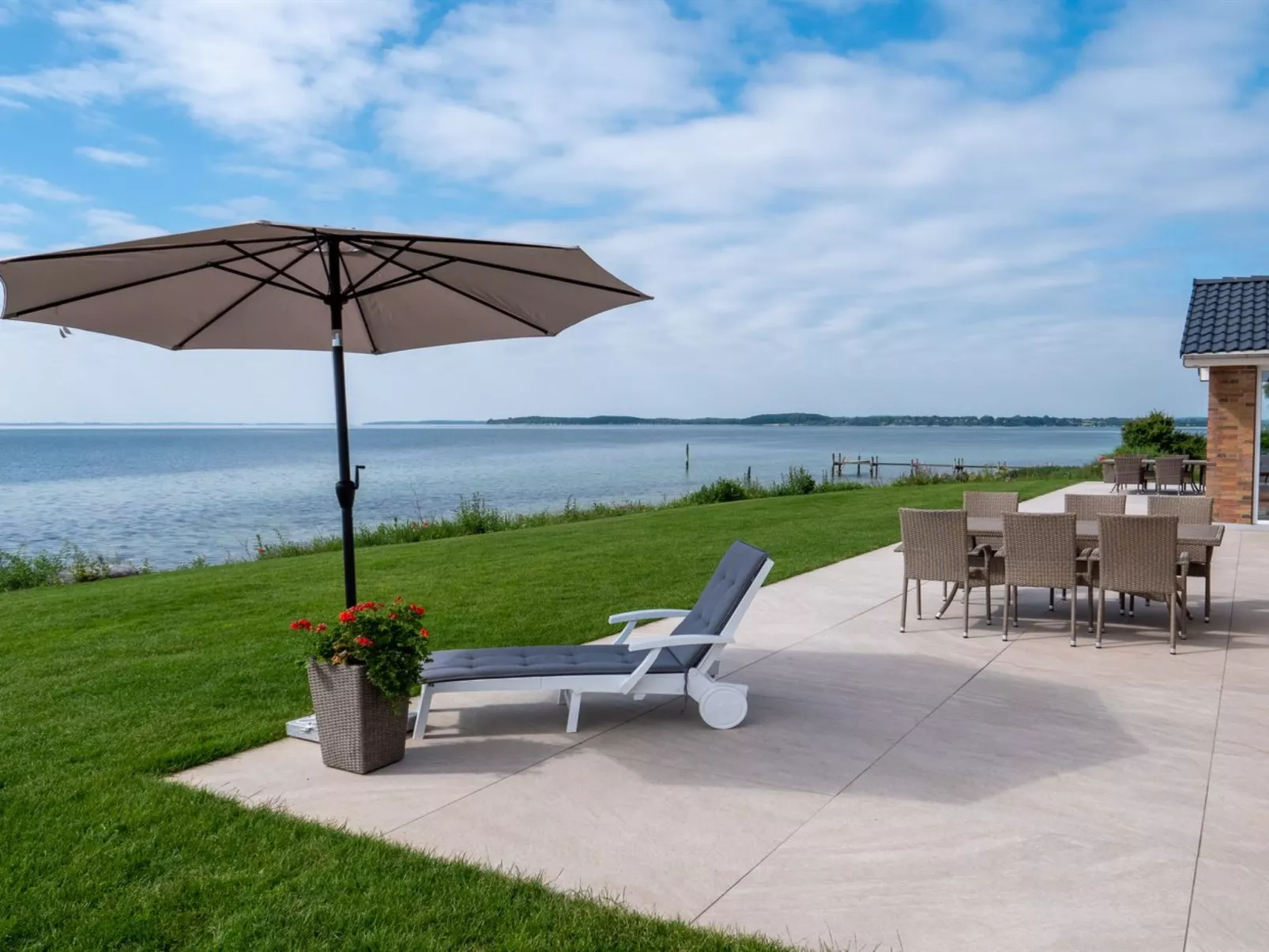 "Volmar" - 10m from the sea