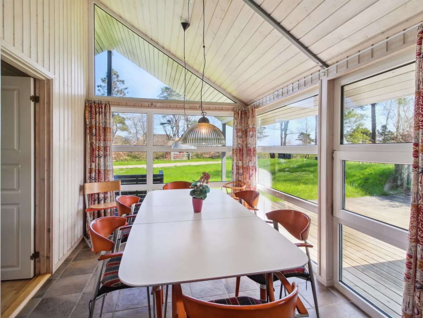 "Carit" - 80m from the sea