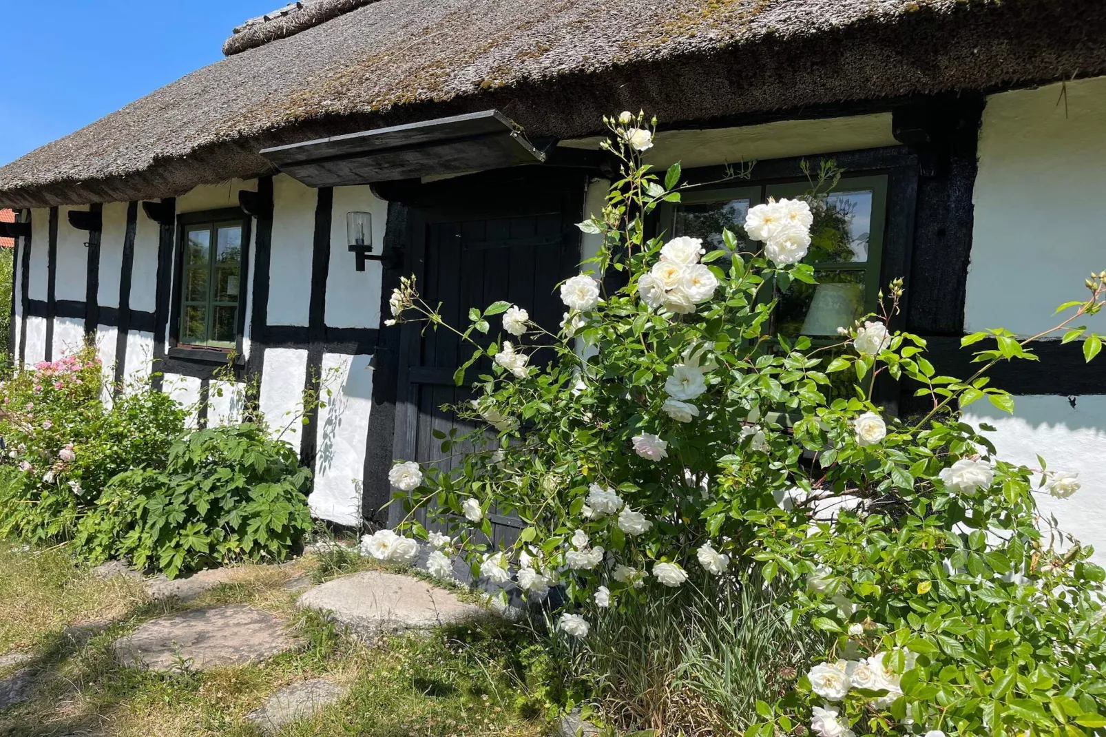 Houten huisje met rustieke charme