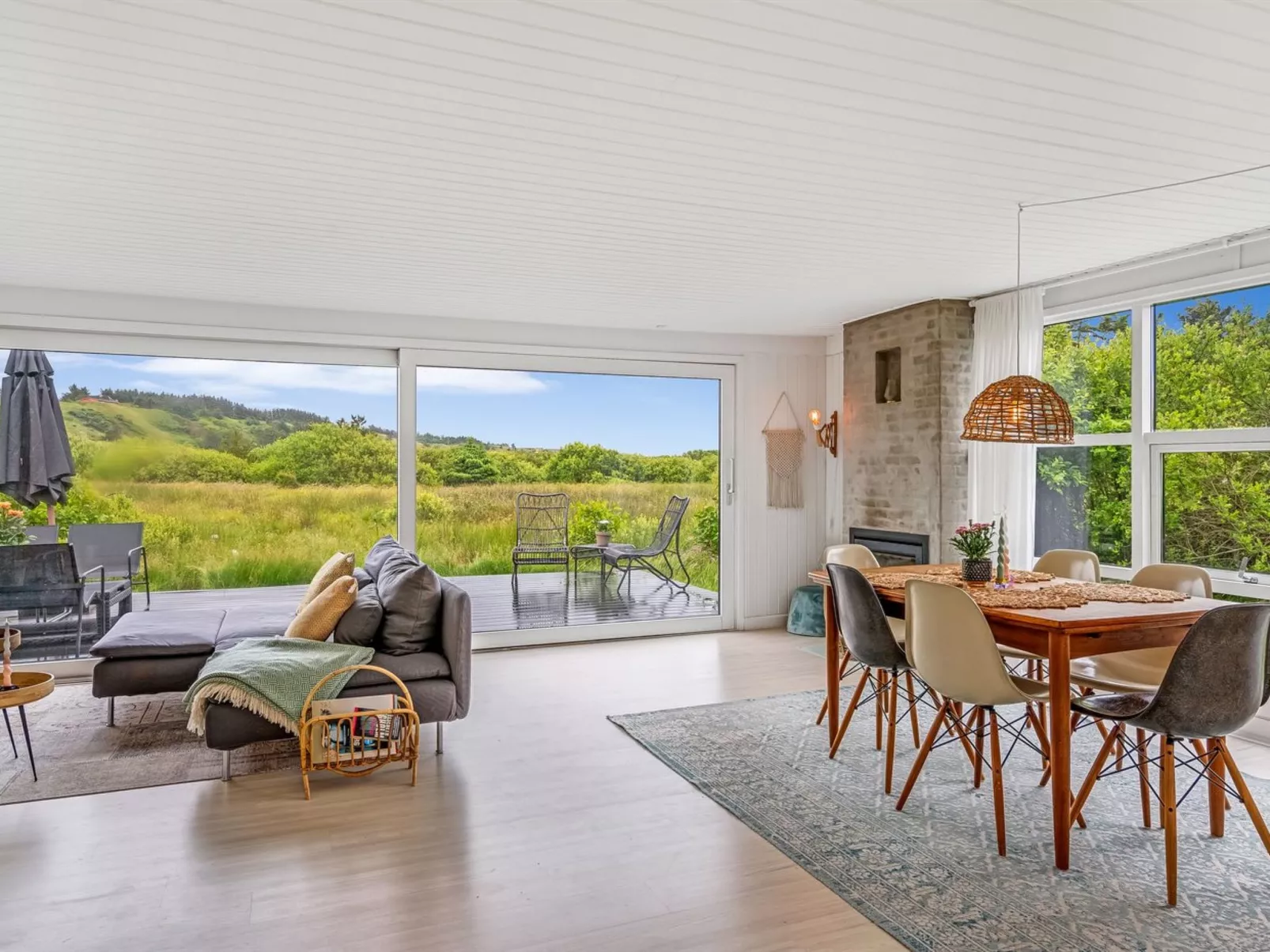 "Mintha" - 400m from the sea