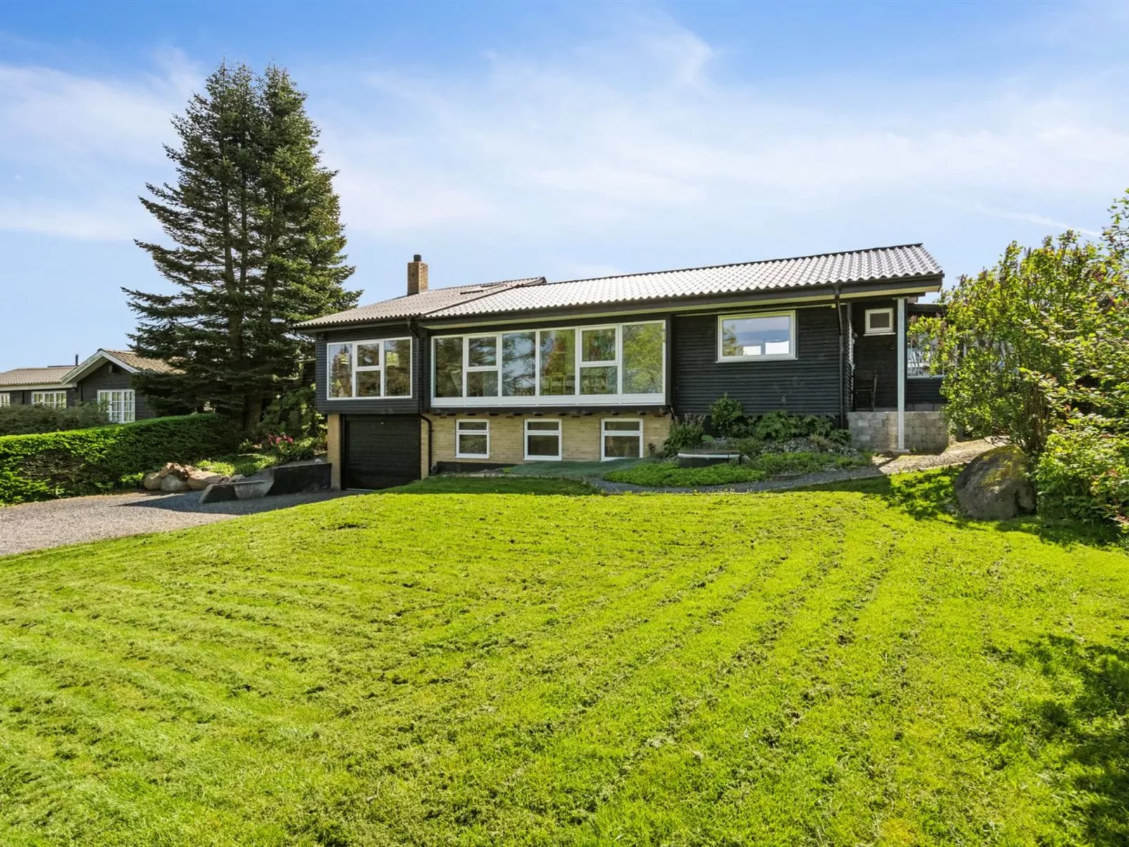 "Sölvy" - 300m from the sea