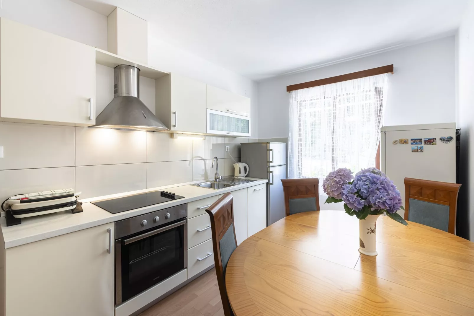 Guest House Rooms Rose - Romantic Double Room with Balcony and Sea View (No.1)