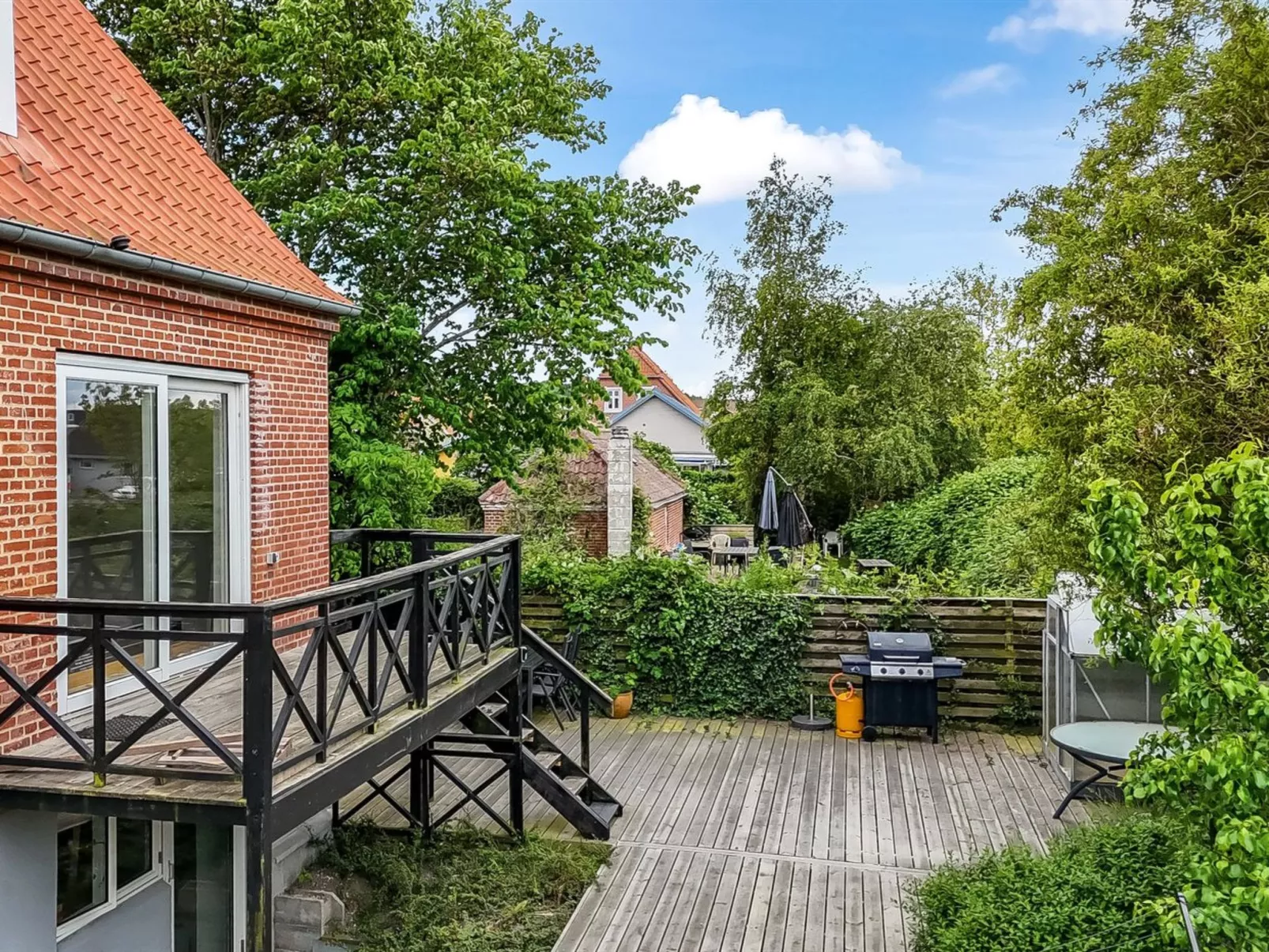 "Anetta" - 300m from the sea