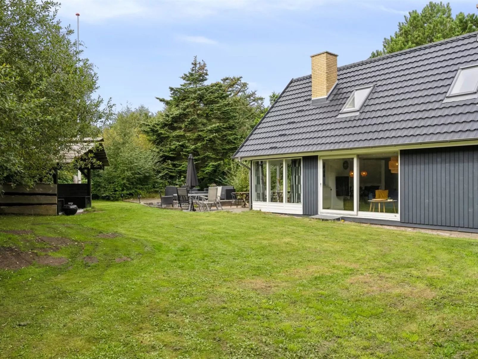 "Eugenie" - 100m from the sea