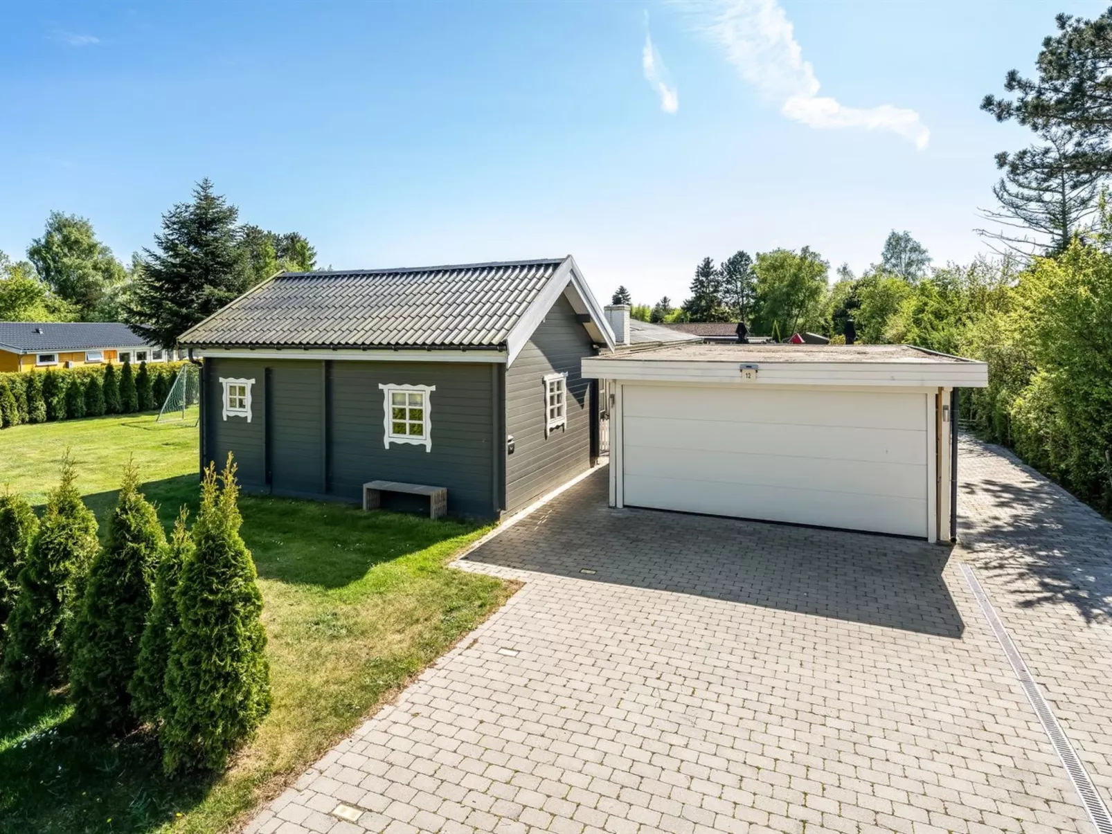 "Timao" - 750m from the sea