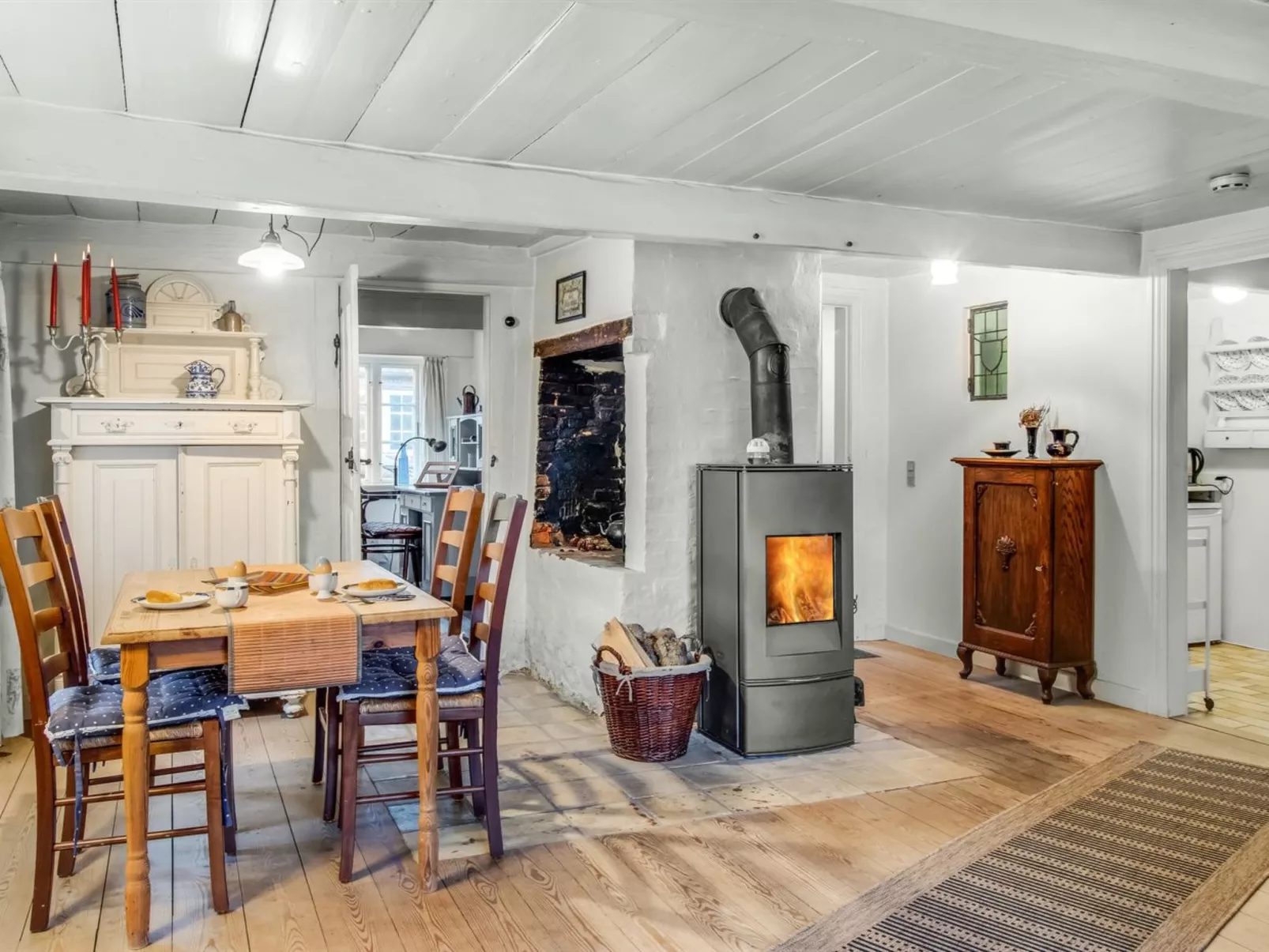 "Deik" - 25km from the sea