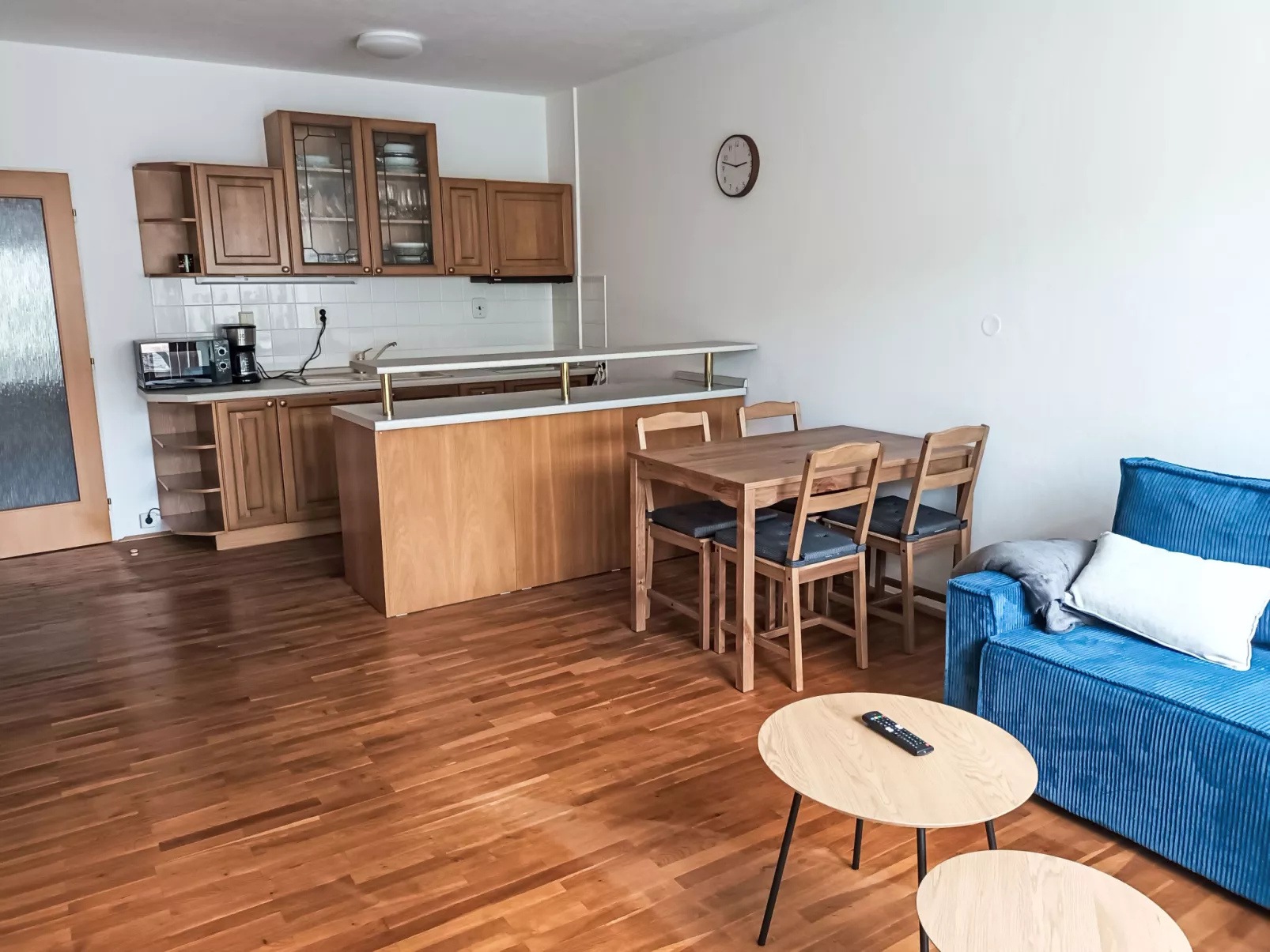 Rosie-Dolní náměstí-Binnen