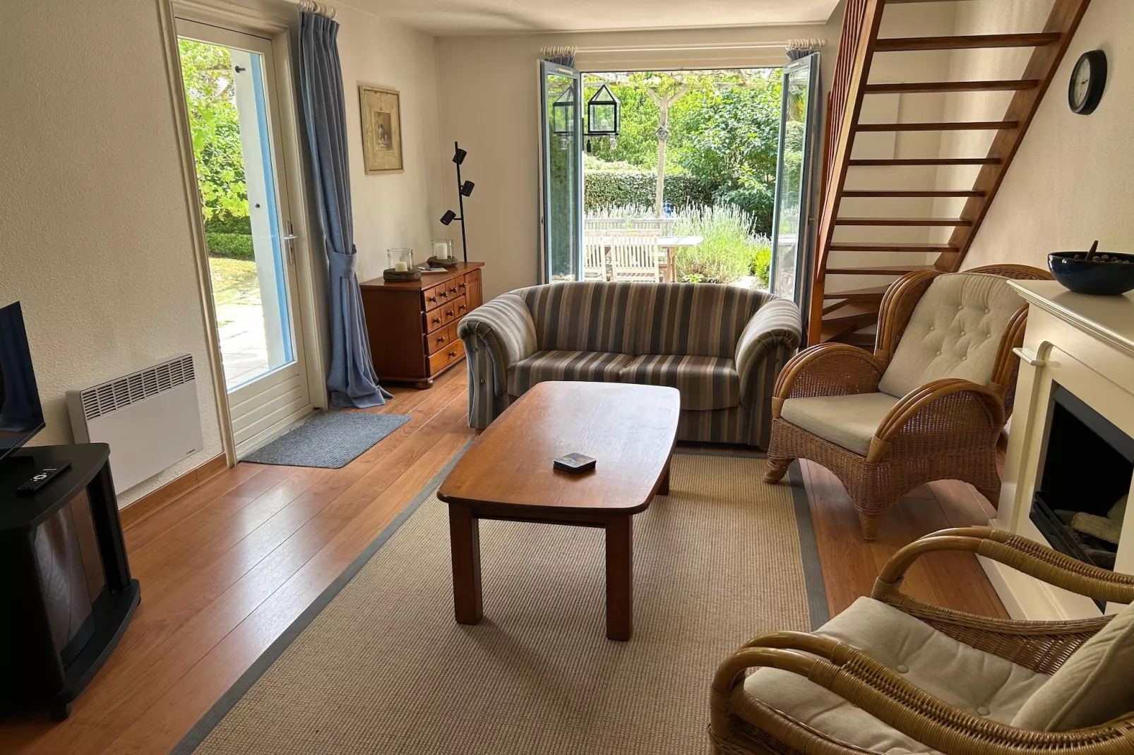 Sur la Cave-Woonkamer