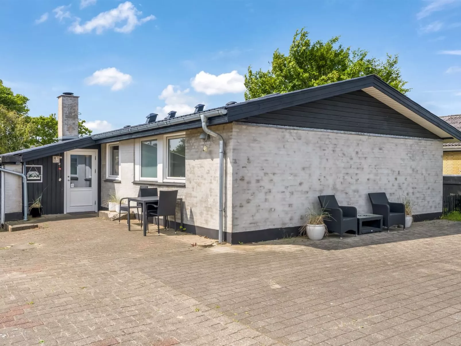 "Yardila" - 900m from the sea