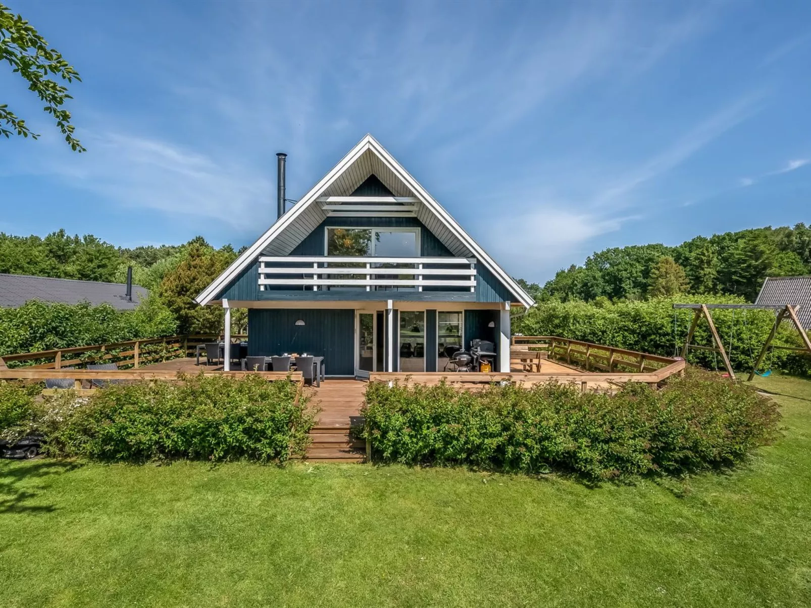 "Hekla" - 150m from the sea