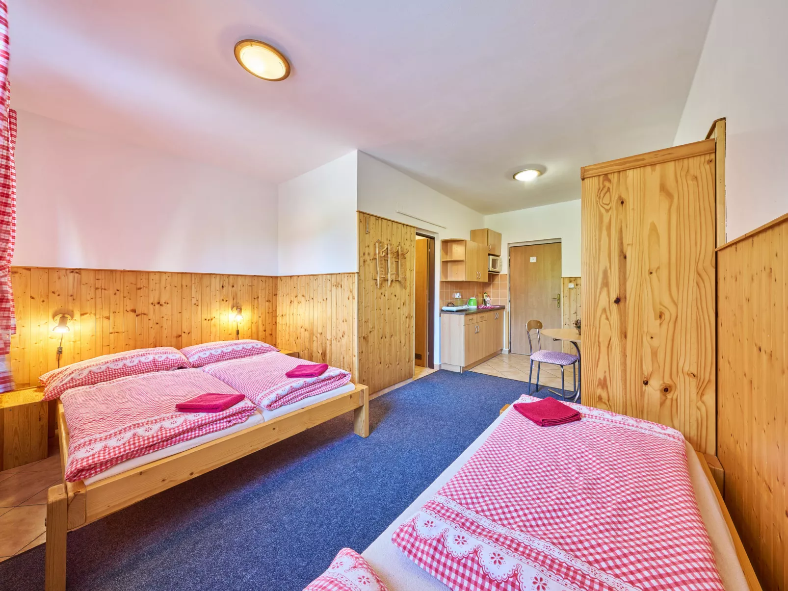 U Švýcarského dvora II