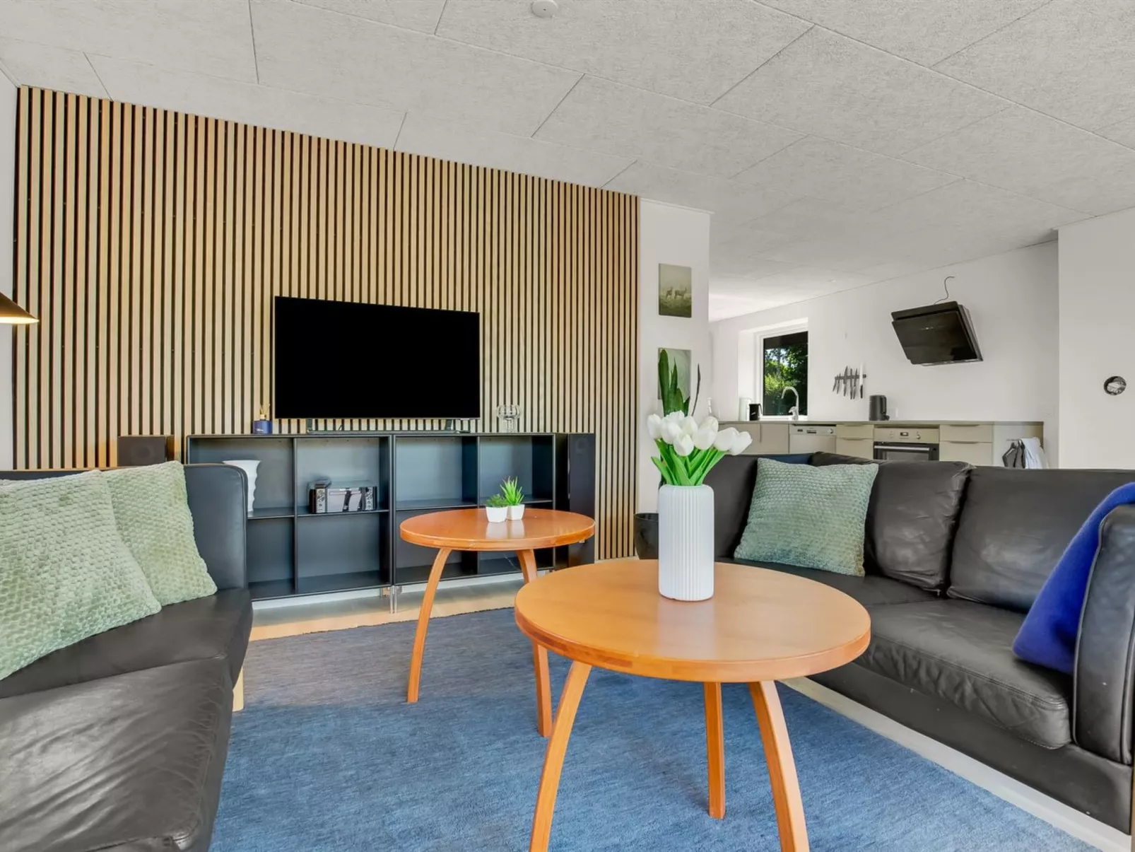 "Abel" - 250m from the sea