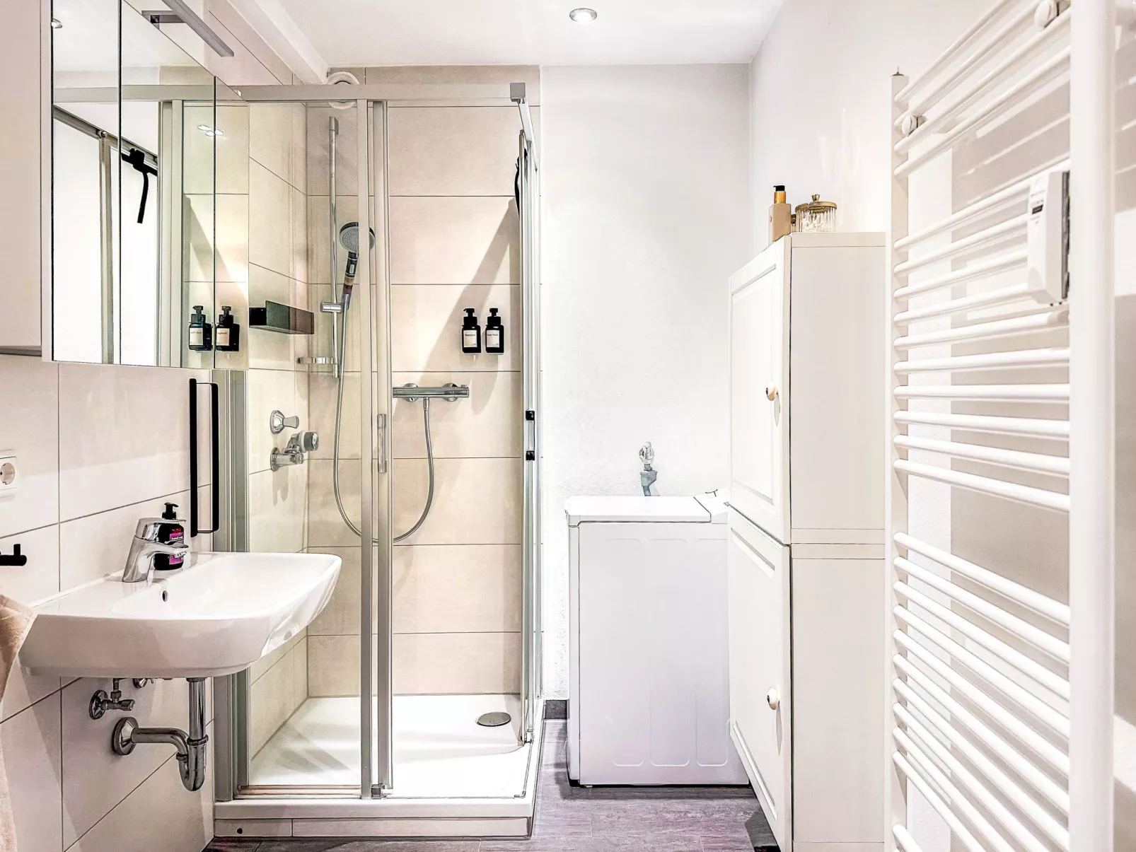 Am Obersalzberg-Binnen