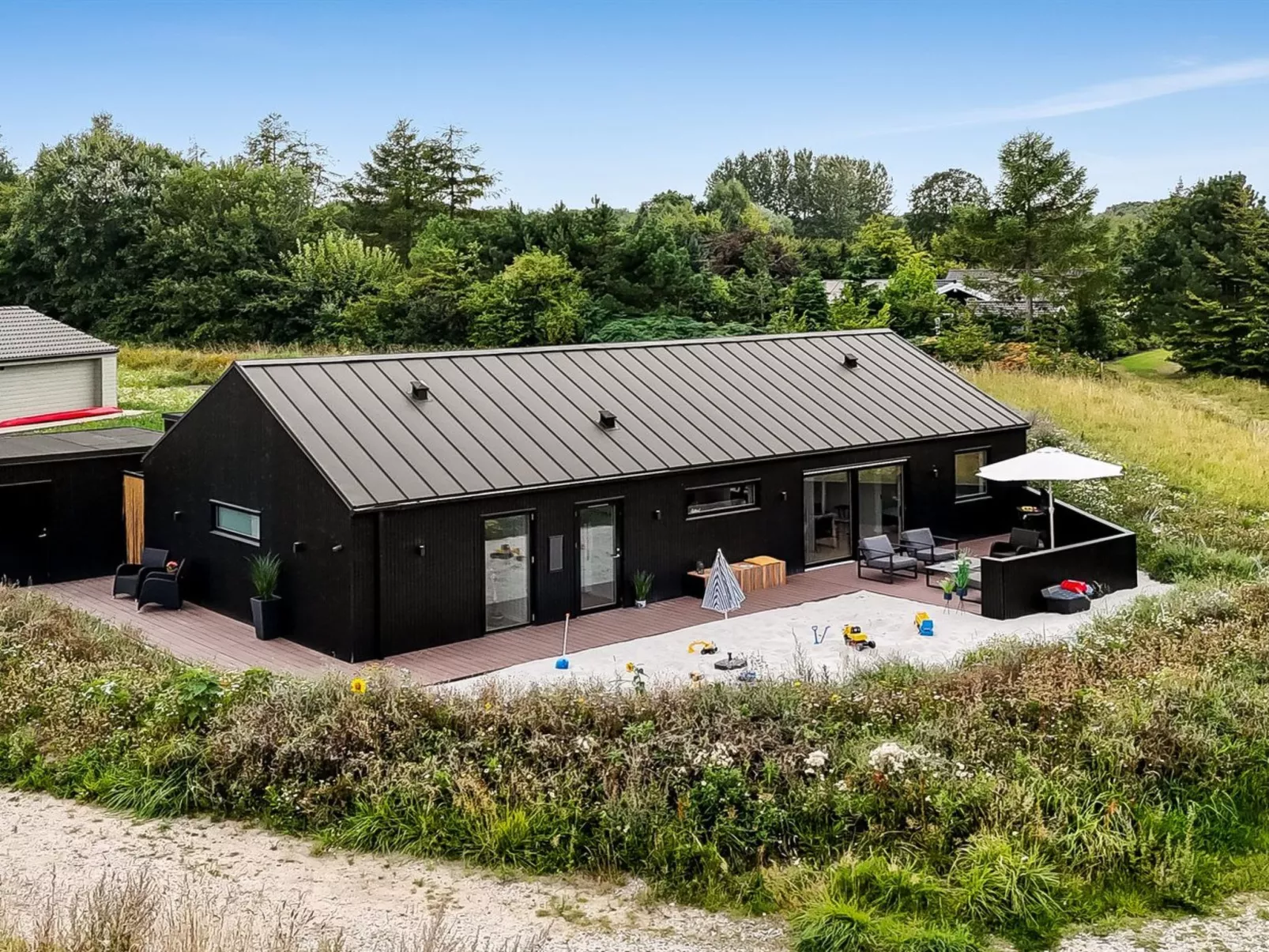 "Artur" - 800m from the sea