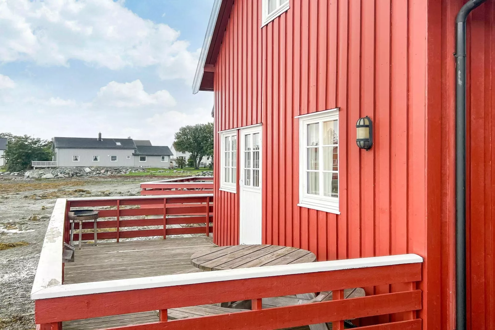 Zeezicht met boten en vissen