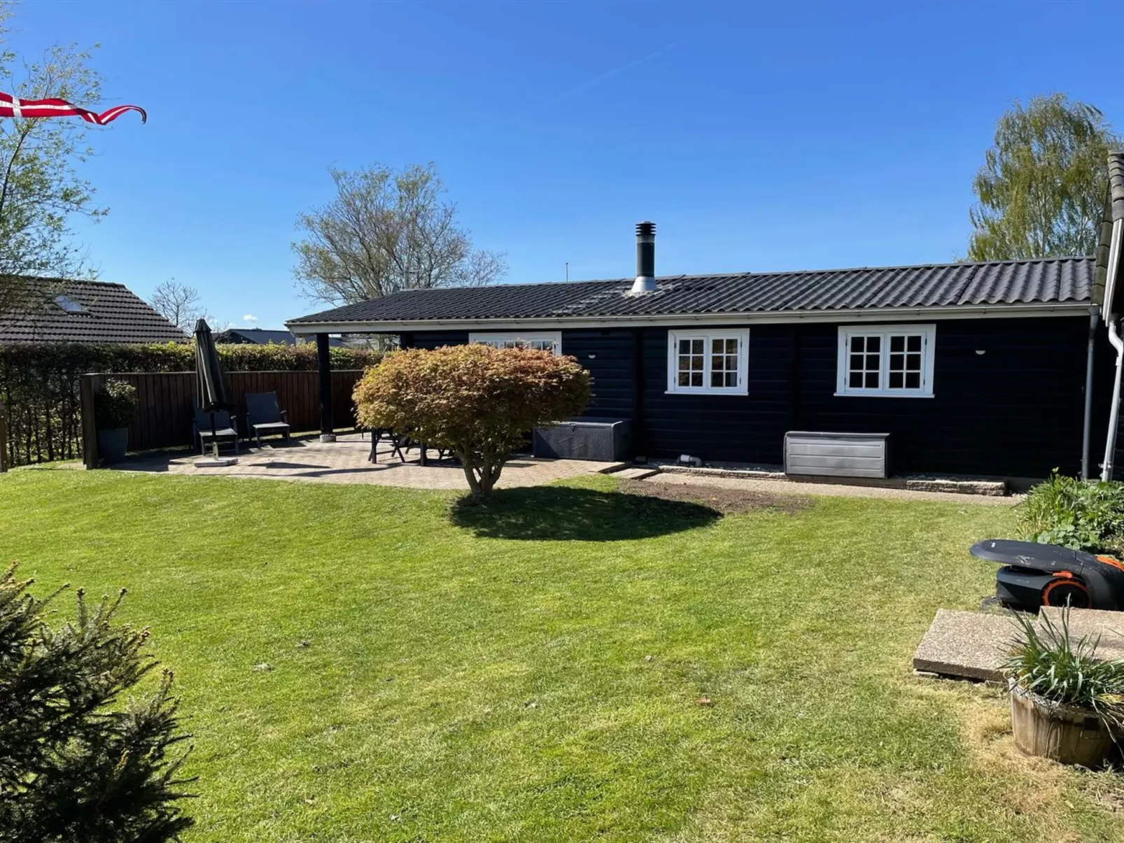 "Reimund" - 400m from the sea