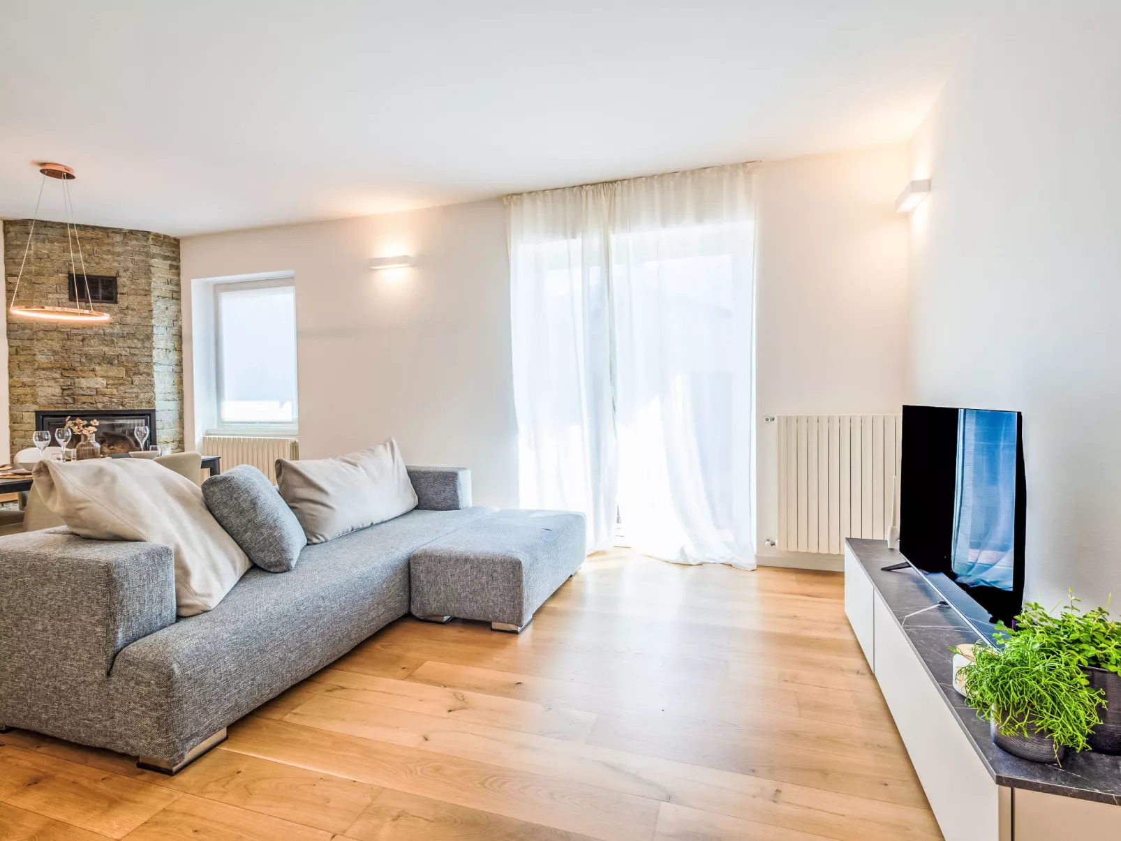 Civico 16 Garden Home