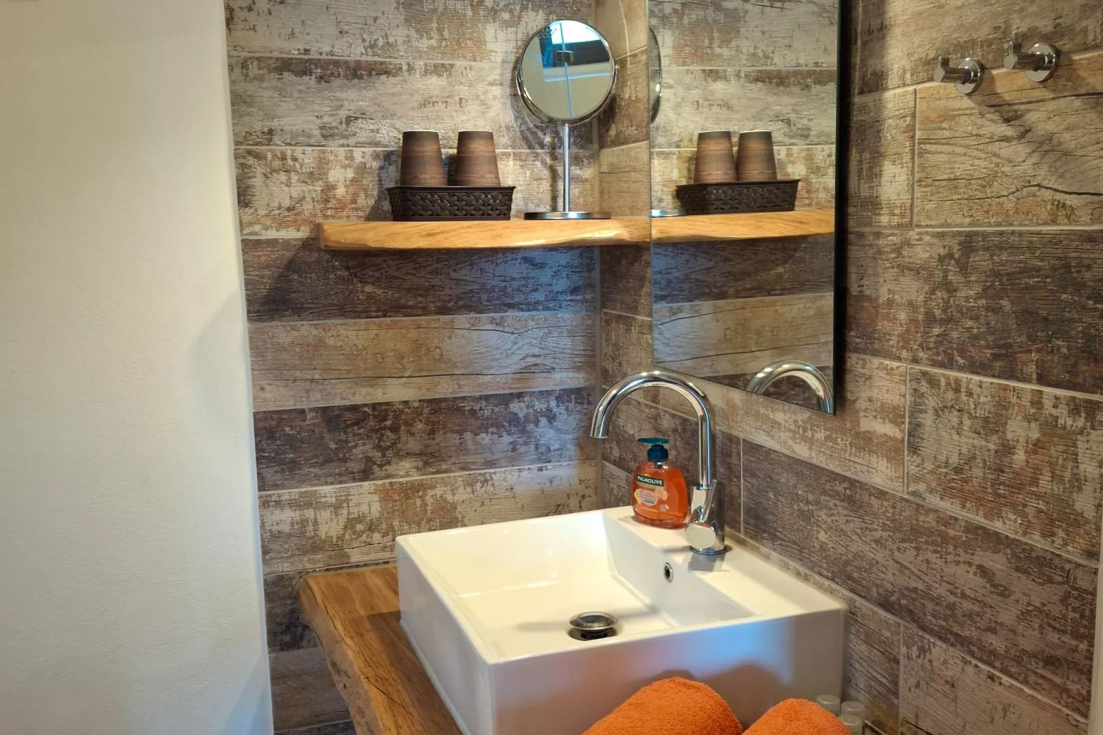 Holiday Home Nadira - Two Bedroom Apartment