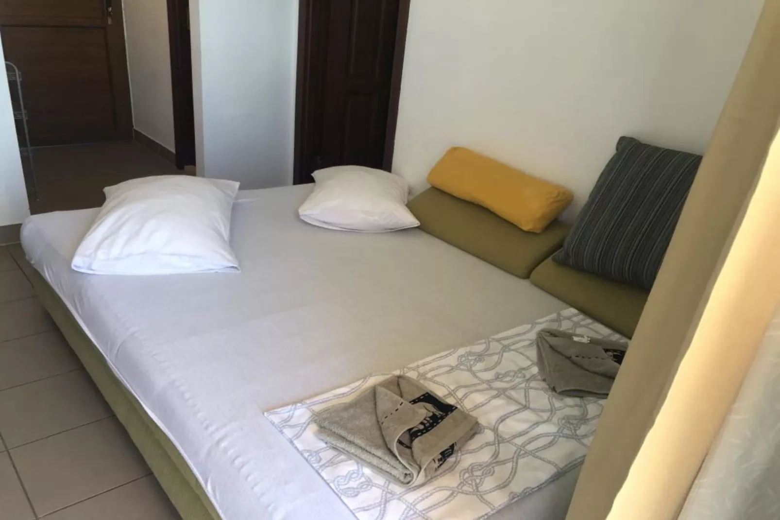 Apartmani Villa Borzic - One Bedroom Apartment with Terarce and Sea View 5