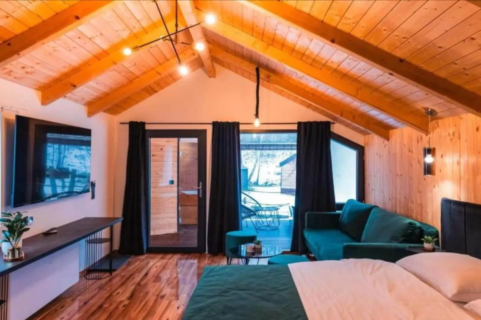 Halicanum Glamping Peaceful Retreat Resort 5