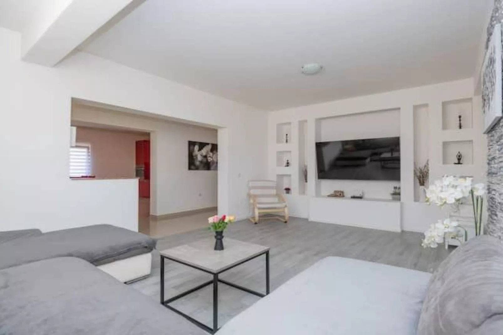 Countryside Villa Tajo - Four Bedroom Holiday Home  with Swimming Pool