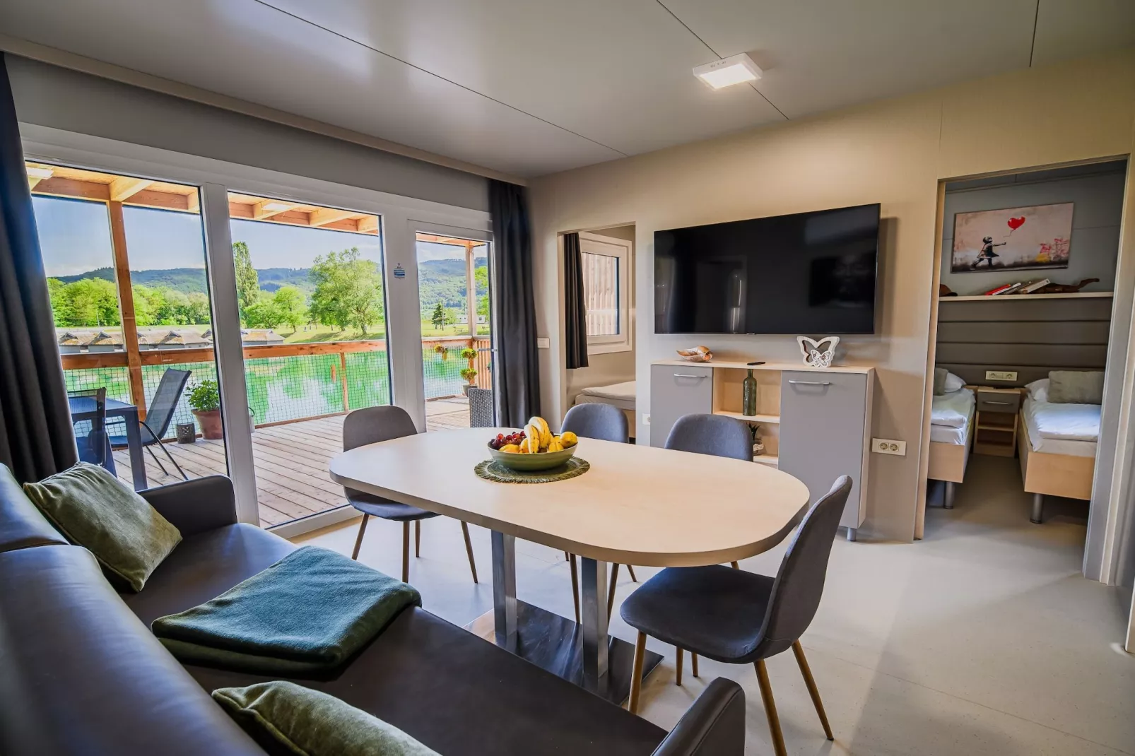 Lakeside Luxury Retreat Mobile Homes with Thermal Riviera Tickets - Three Bedroom Mobile Home 15\/020