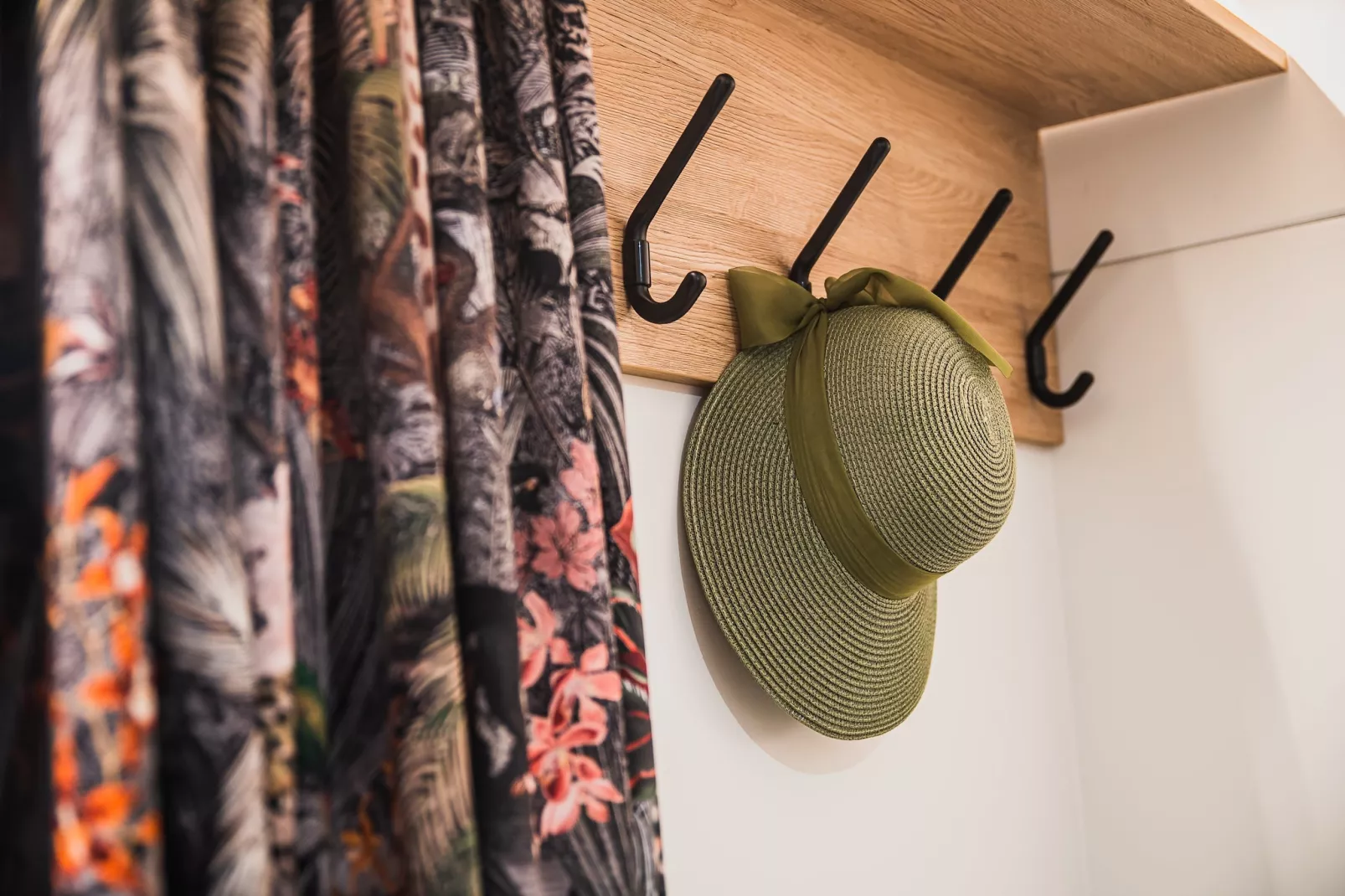 Lake Serenity Premium Mobile Homes with Thermal Riviera Tickets - Three Bedroom Mobile Home  15\/027