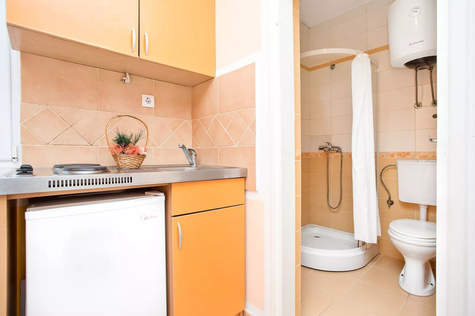 Perfect Budva Stay Near the Sea & Aqua Park - - Triple Studio 2\/4