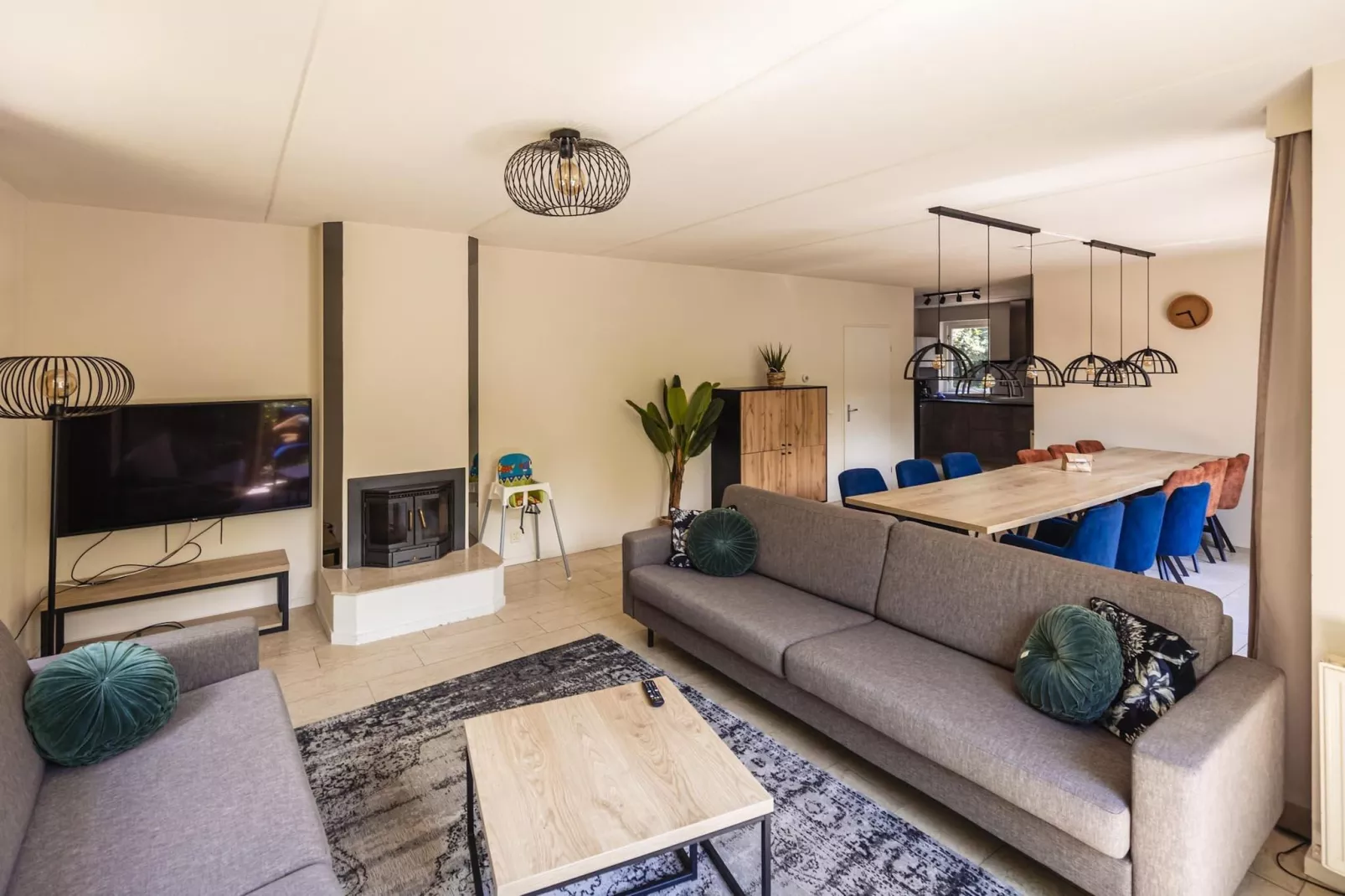 12 - Persons Family Bungalow