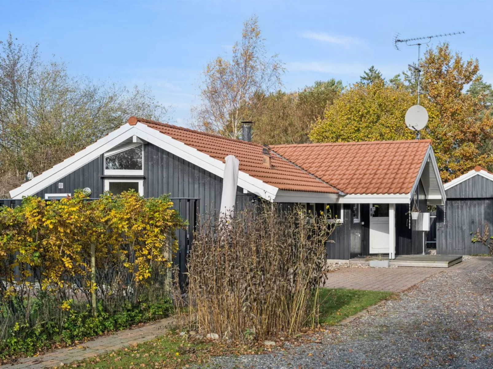 "Gyda" - 840m from the sea