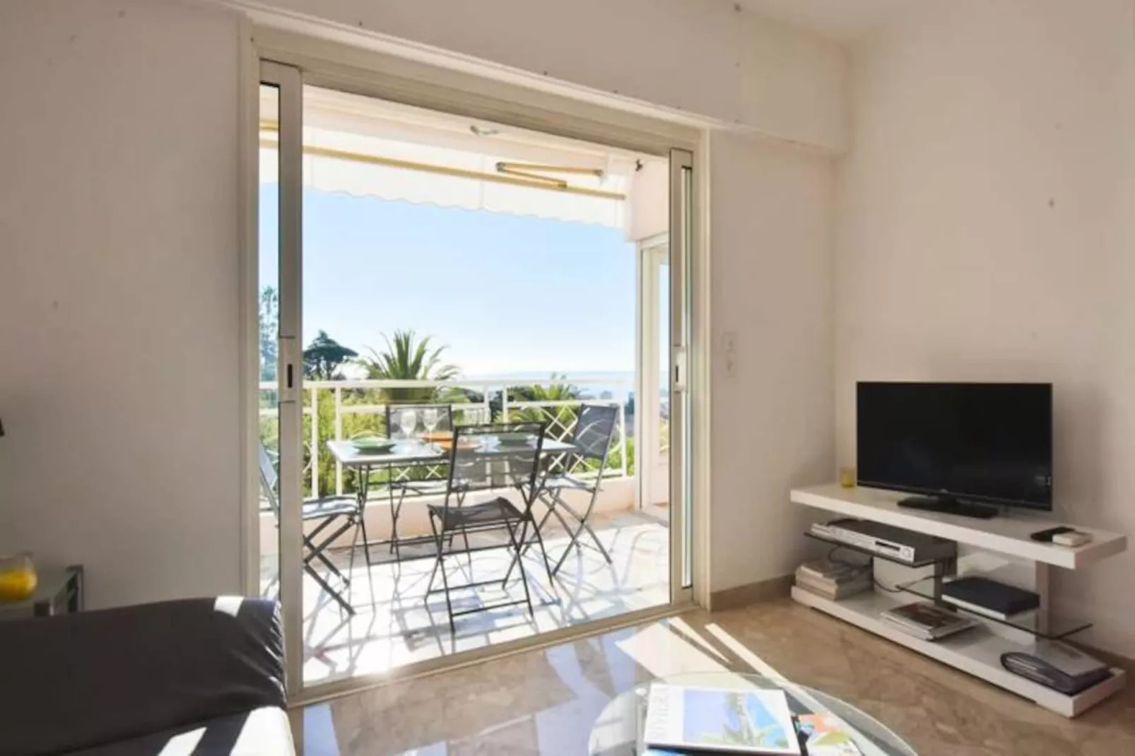 Résidence 2p Avec Terrasse, Vue Mer, Piscine Et Parking