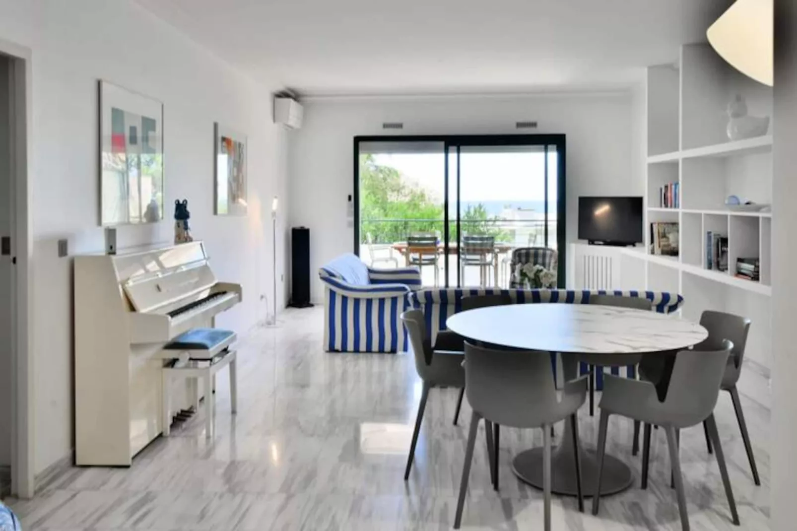 Résidence 4p Avec Grande Terrasse Et Piscine