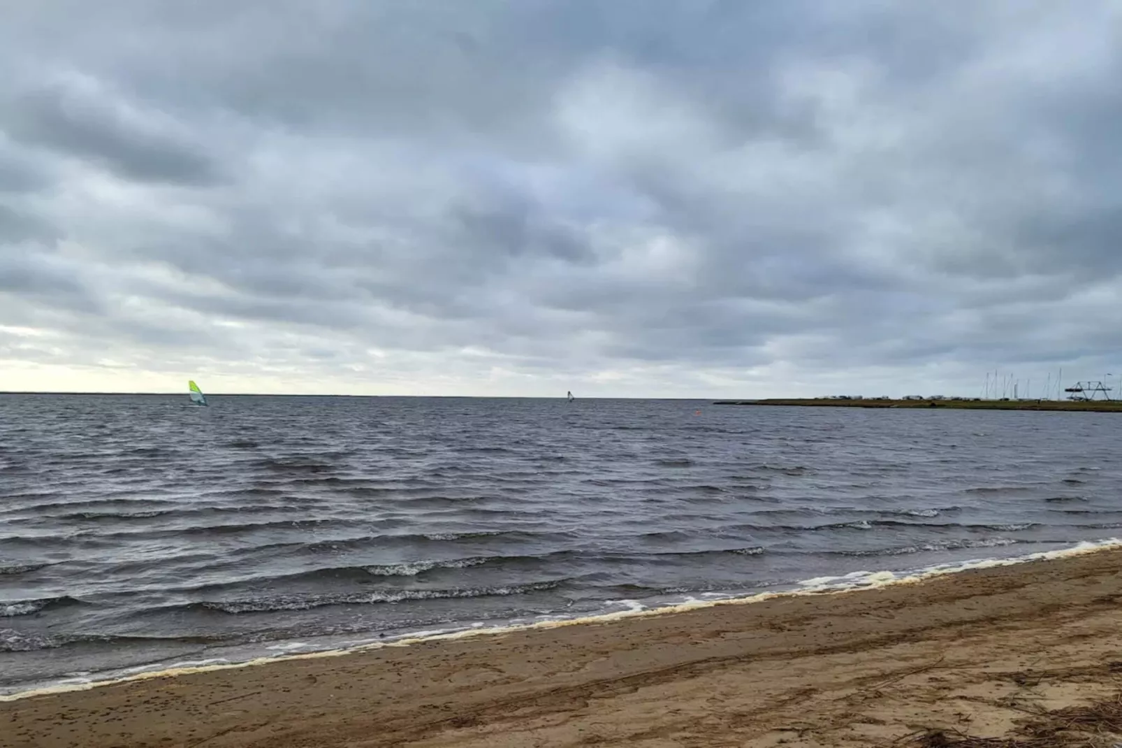 Luxe strandhuis in Henne -- By Traum Ferienwohnungen-Waterzicht
