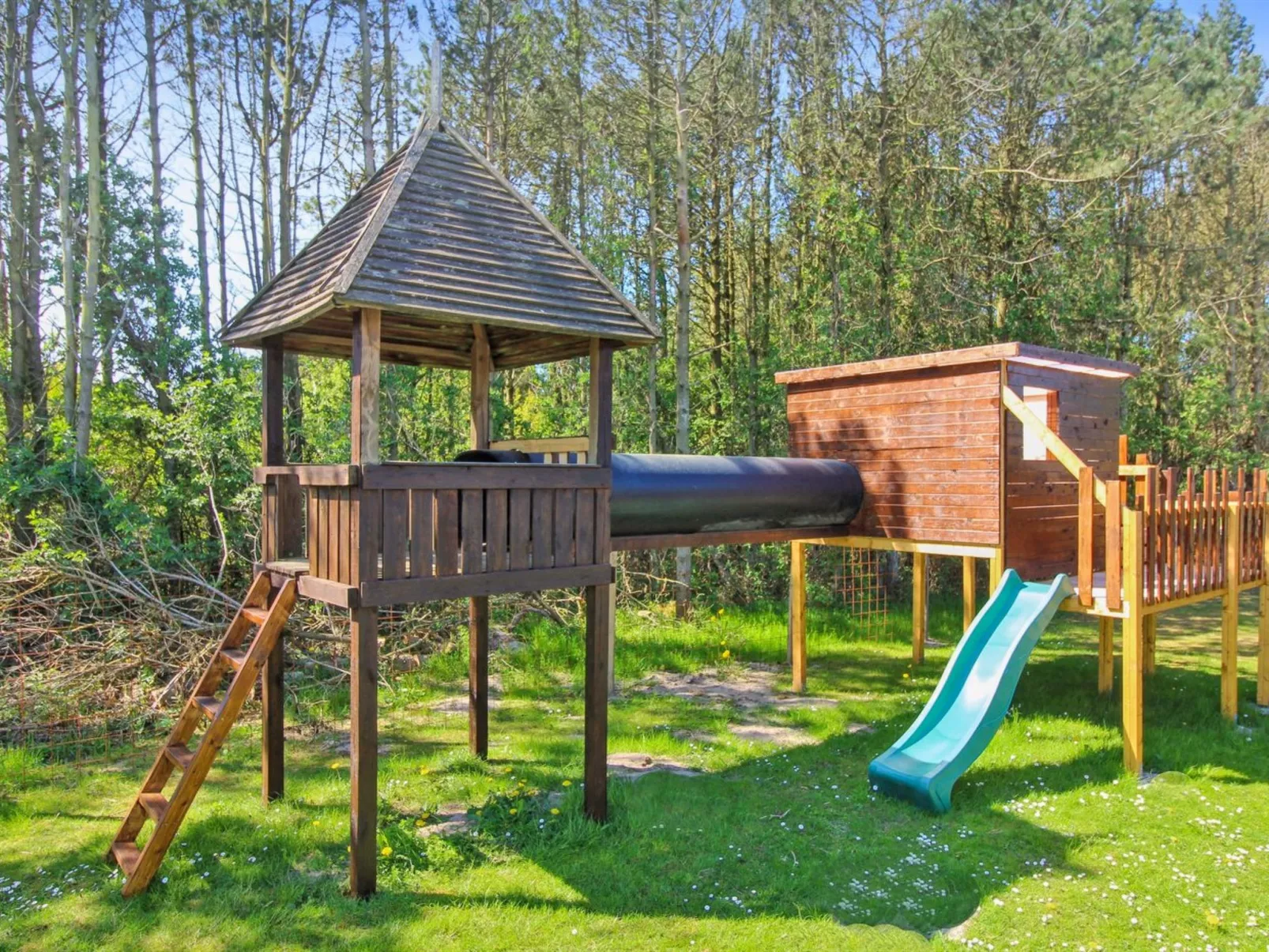 "Yessica" - 300m from the sea