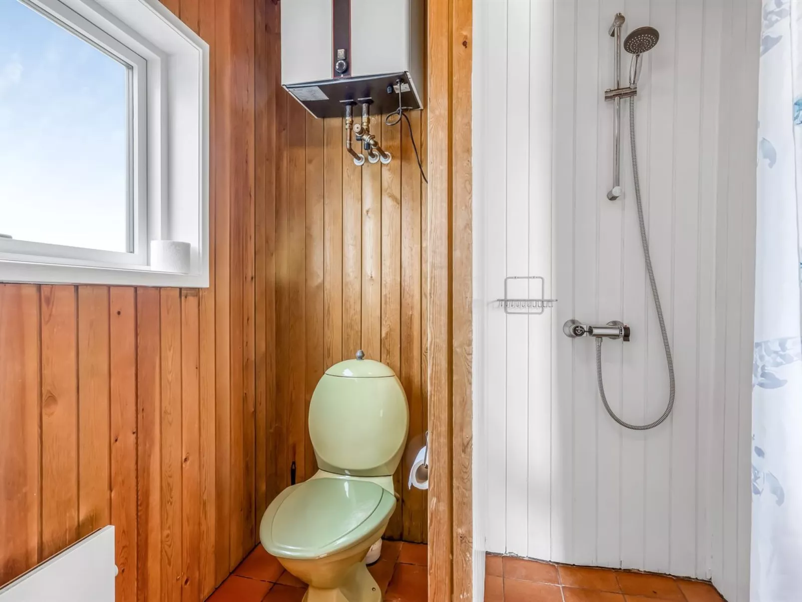 "Thrineke" - 200m from the sea