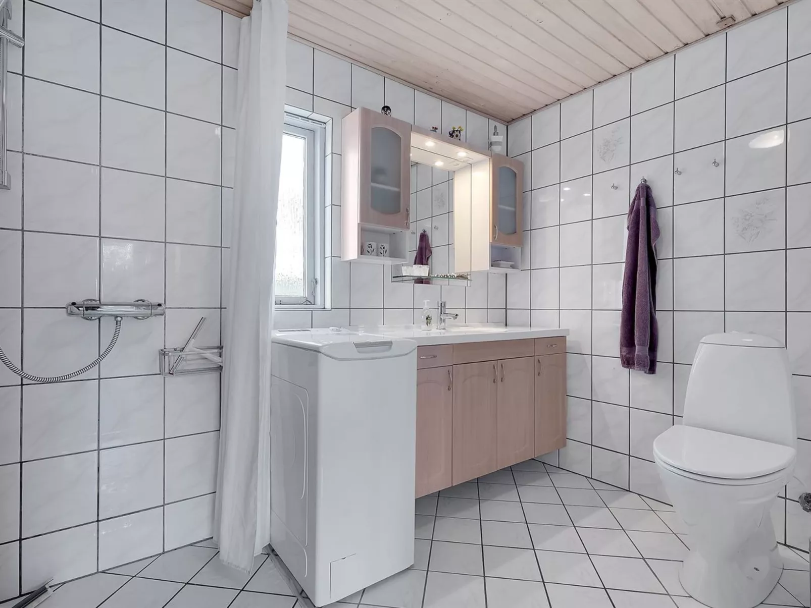 "Mina" - 1.4km from the sea