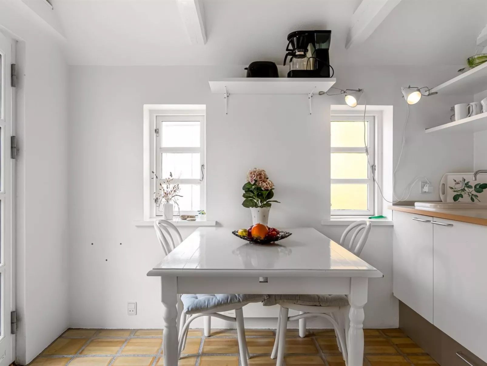 "Frederike" - 300m from the sea