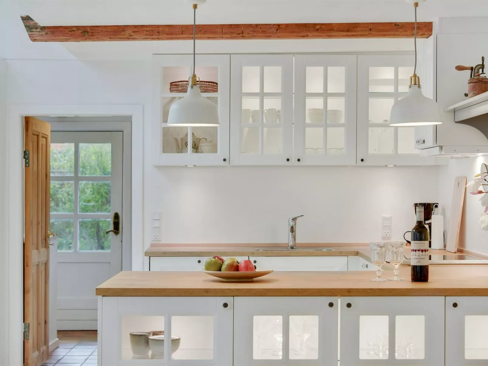 "Juhana" - 150m from the sea