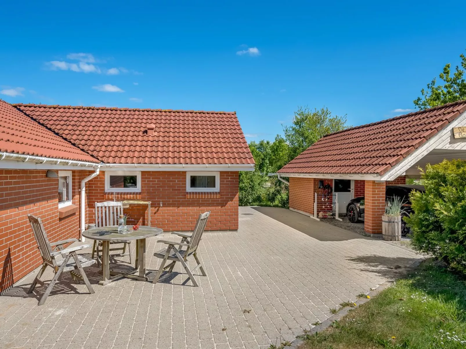 "Erp" - 10km from the sea