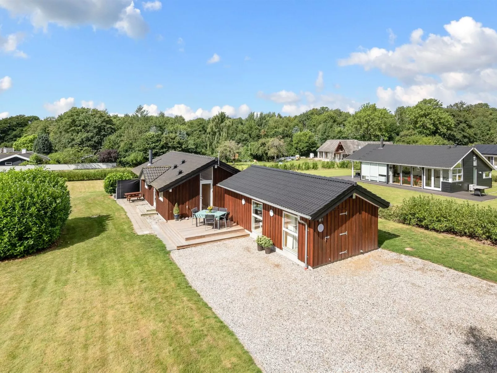 "Rathi" - 250m from the sea