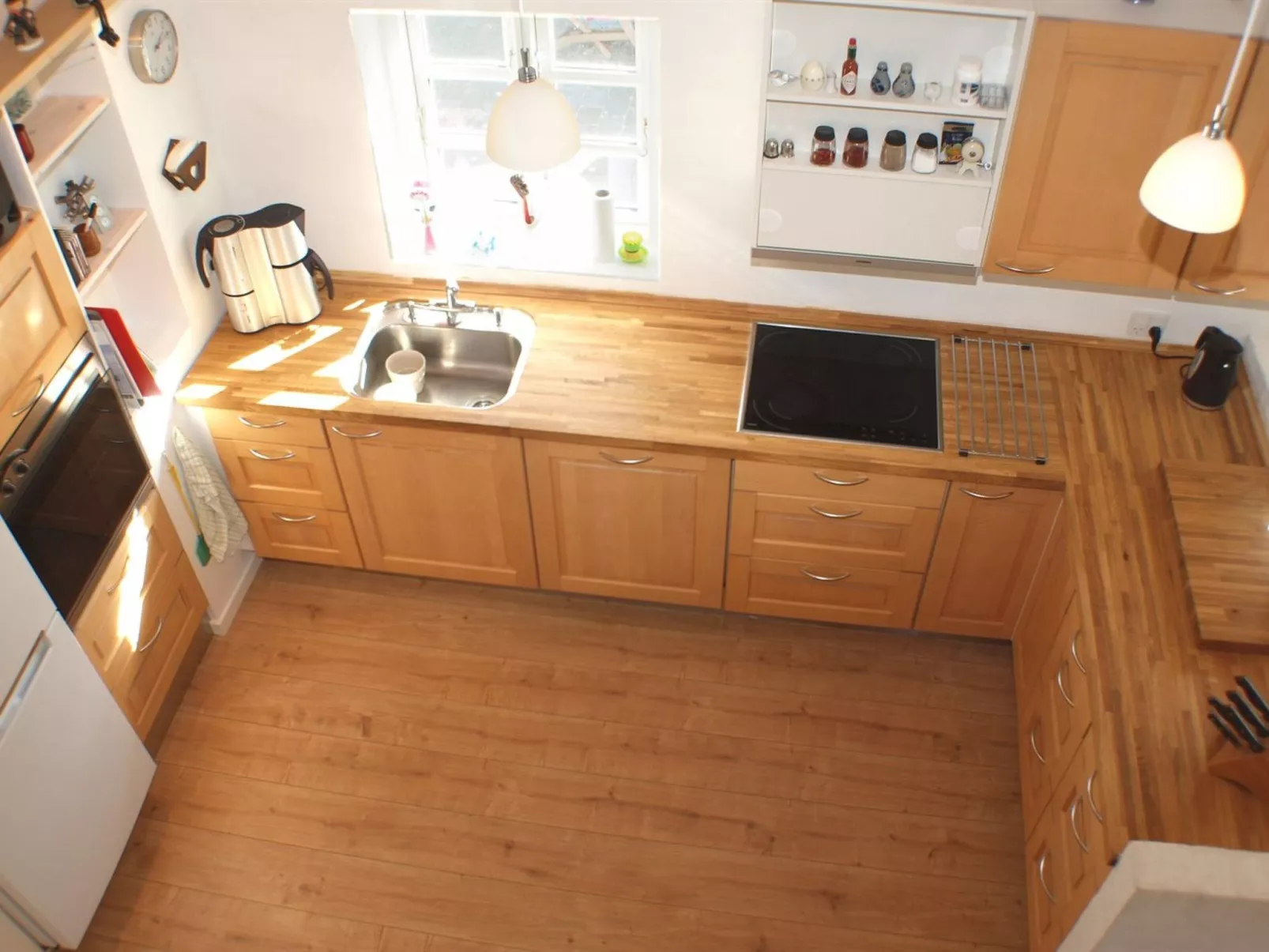 "Norman" - 150m from the sea