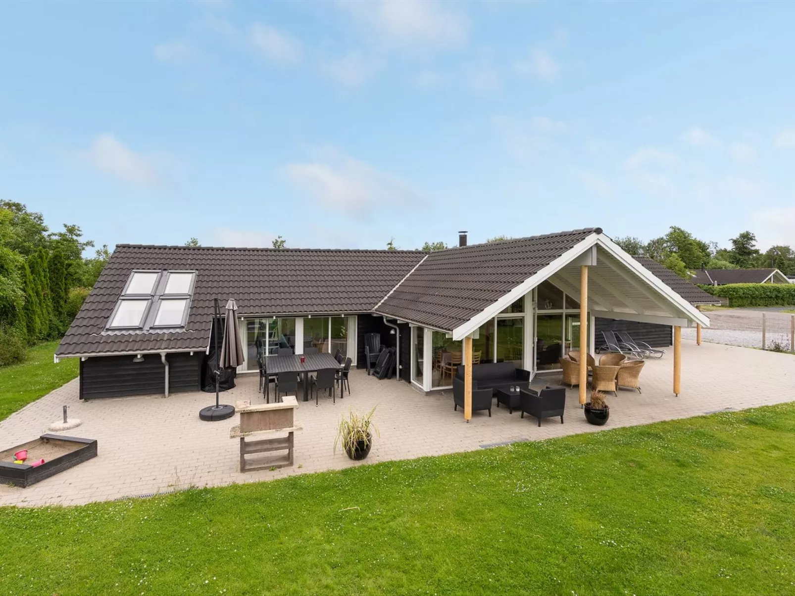 "Harek" - 800m from the sea