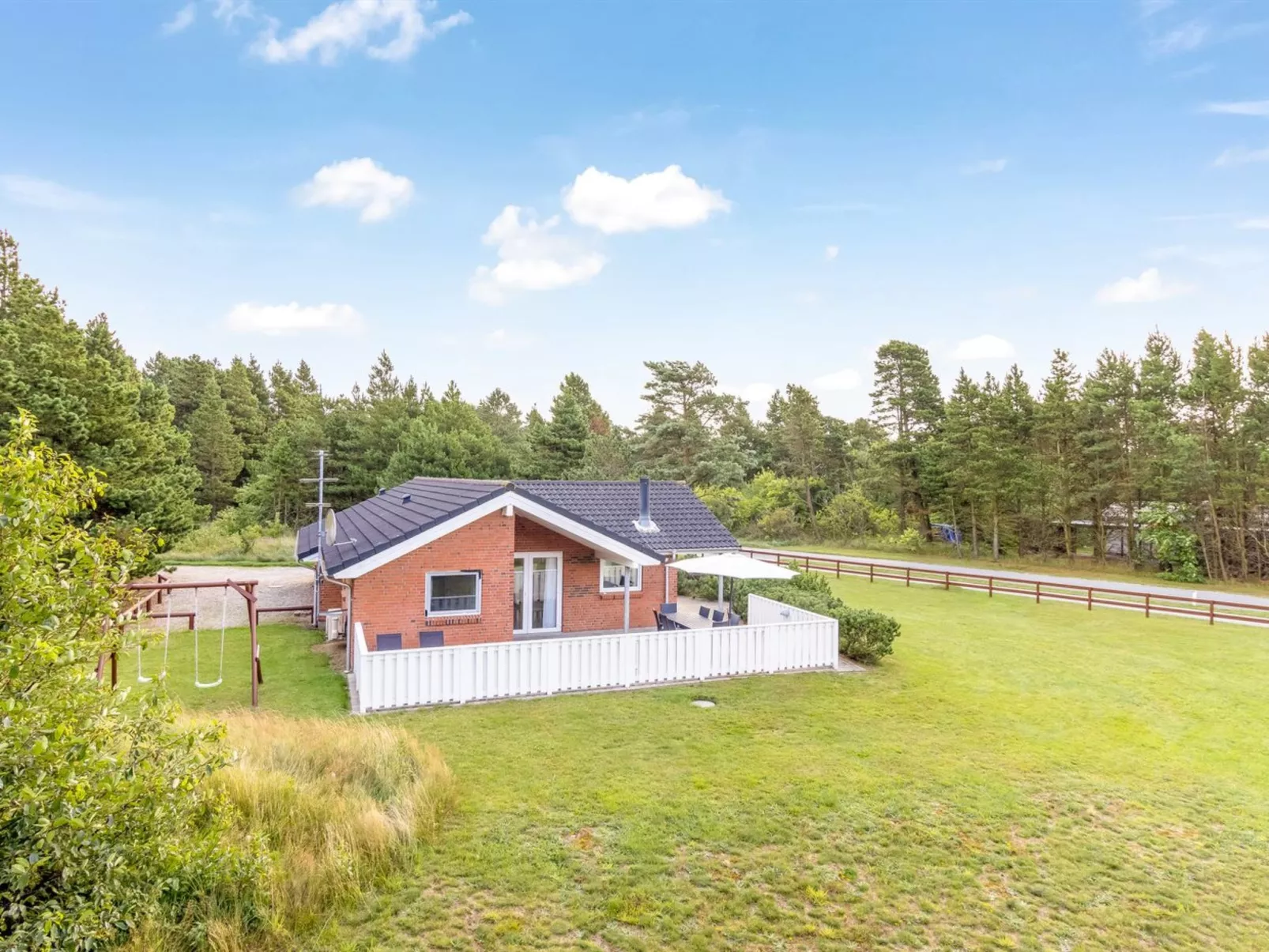 "Taisto" - 1.8km from the sea