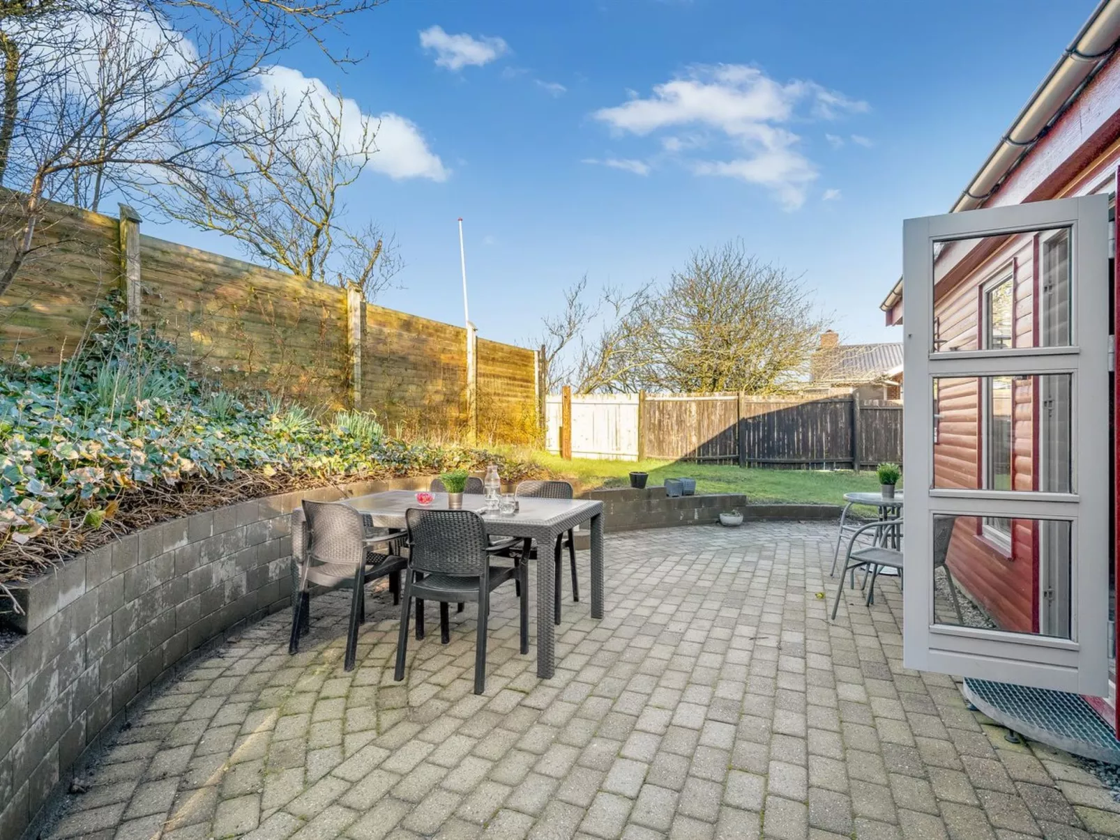 "Alpi" - 250m to the fjord