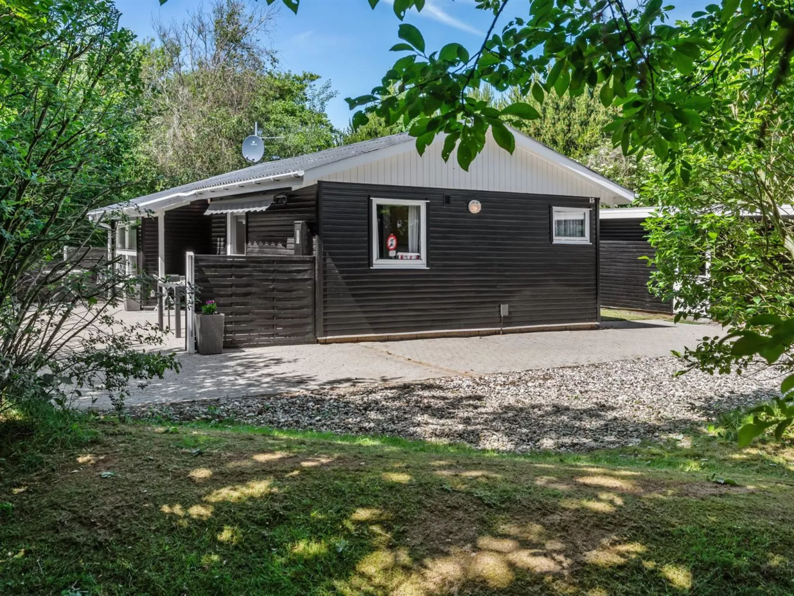 "Sanni" - 1.6km from the sea