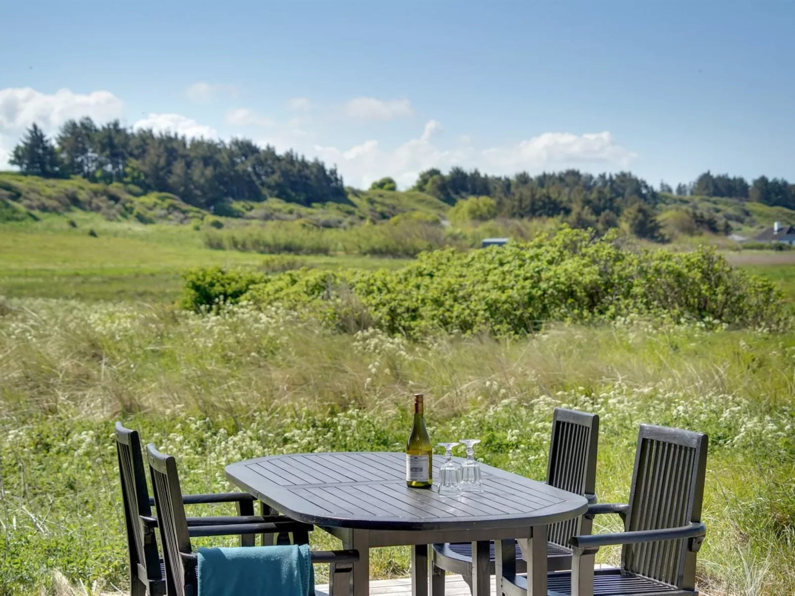 "Welma" - 500m from the sea