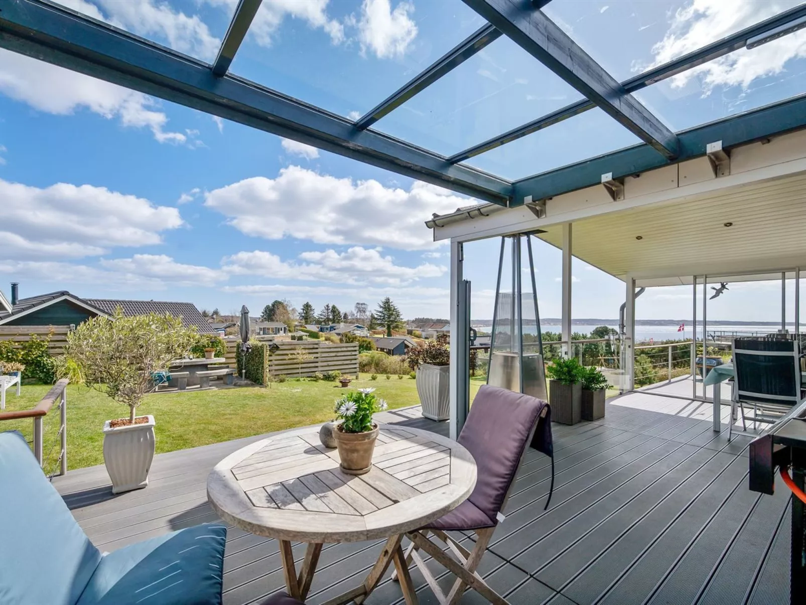 "Kuno" - 300m from the sea