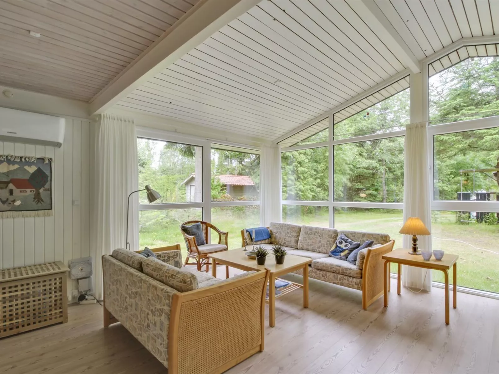 "Chrissie" - 150m from the sea