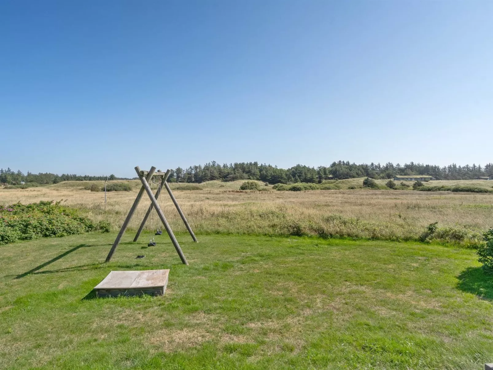 "Elsabet" - 750m from the sea